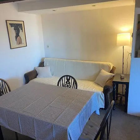 Attic, Chill, Cozy,in The Center